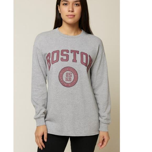 Boston Graphic Oversized Long Sleeve Crewneck Casual Shirt - Picture 1 of 4
